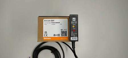 Фотодатчик компактный диффузный Autonics BM200-DDT