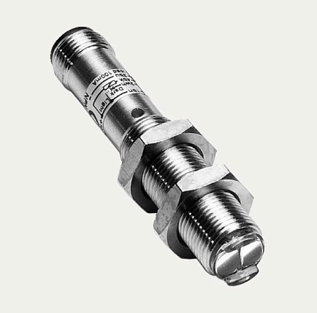 Фотоэлектрический датчик V12 SICK VL12-2P430