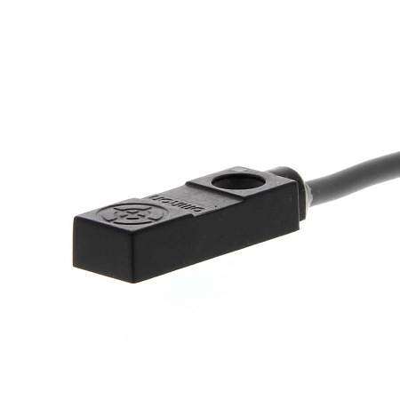 Индуктивный датчик TL-W OMRON TL-W3MC2 2M