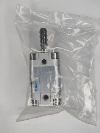 Компактный пневмоцилиндр Festo ADVU-16-10-A-P-A (156594)